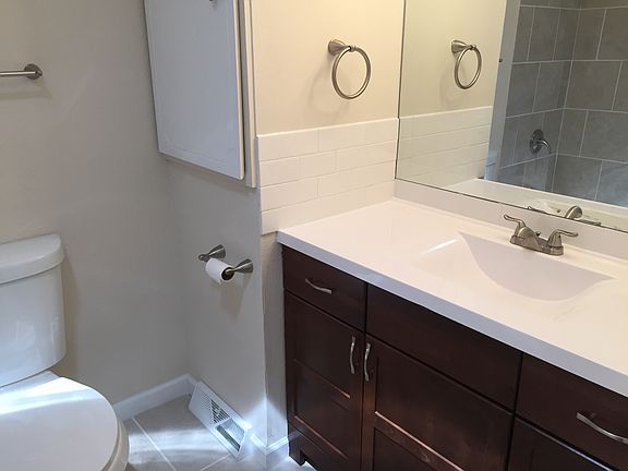3rd image of 2917 Harp Ct
