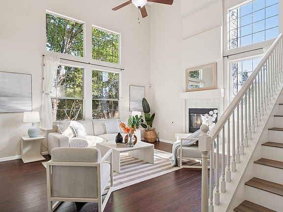 5th image of 1333 Downieville Dr