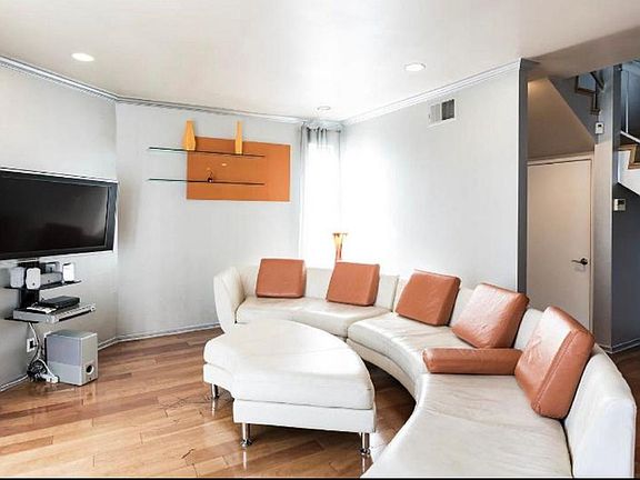 3rd image of 11901 Laurelwood Dr APT 1A