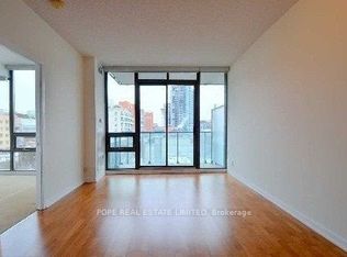 33 Lombard St #907, Toronto, ON M5C 3H8