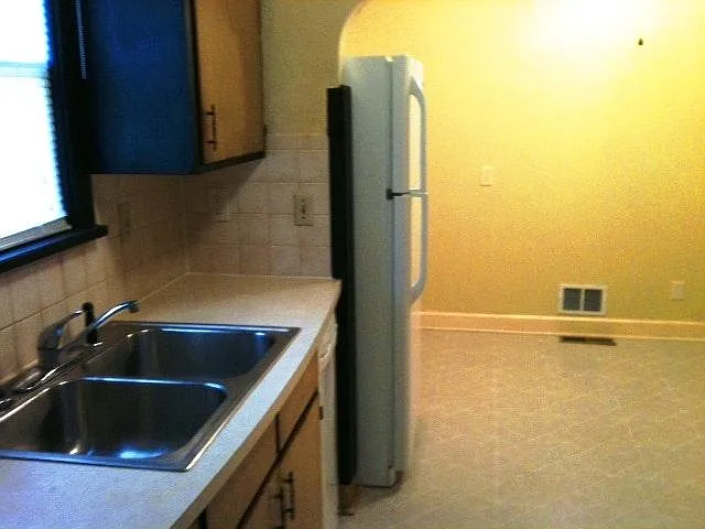 642 S Rutan Ave — Photo 6