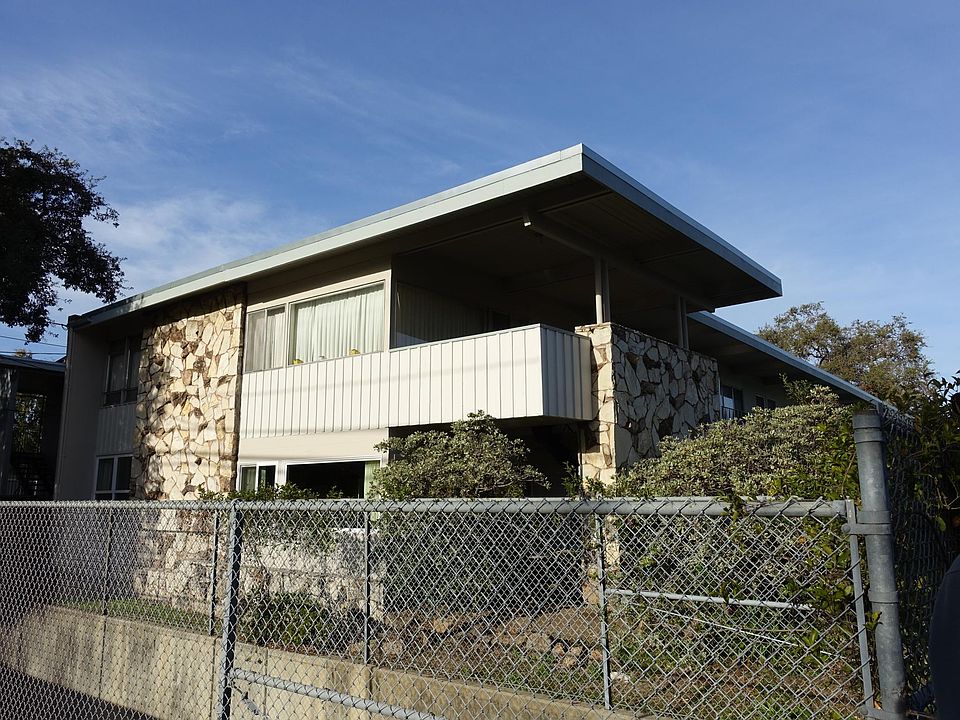 1st image of 450 Redwood Ave APT 23