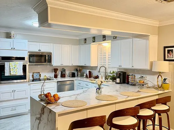 11615 Ashcroft Dr, Houston, TX 77035