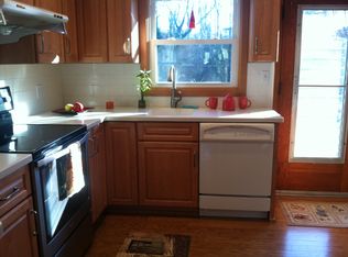 4418 Cresthill Dr, Roanoke, VA 24018