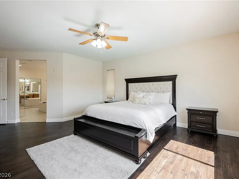 9562 Staff Ln — Photo 18