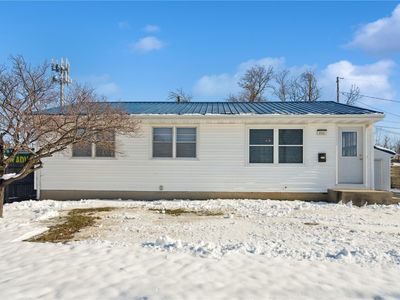 211 Edgewood Rd NW, Cedar Rapids, IA, 52405