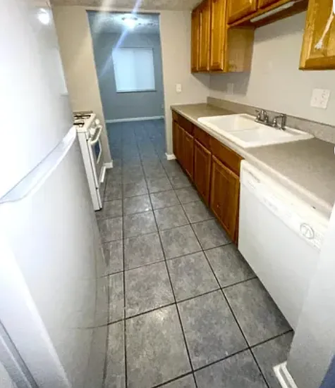 1720 Cumberland Valley Dr SE — Photo 21