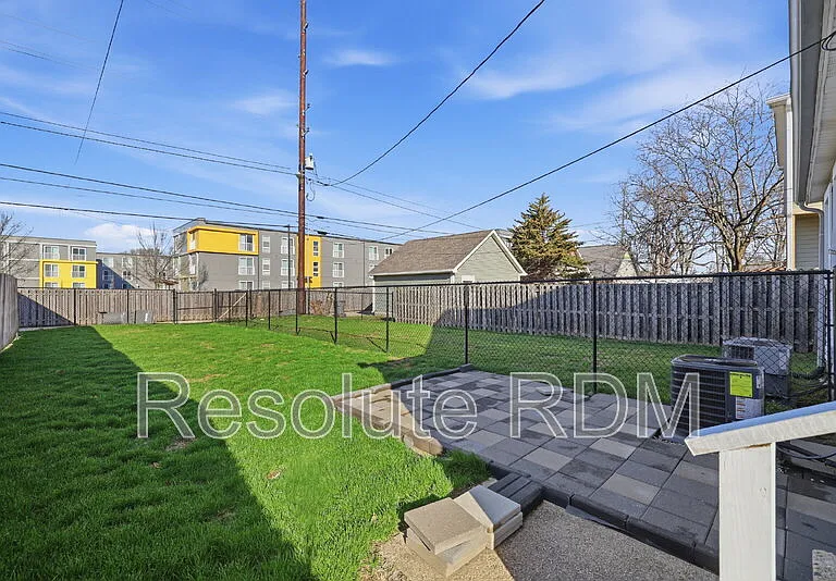 1622 Yandes St — Photo 19