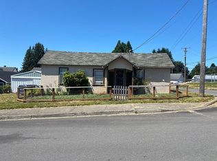 295 Spring St, Cathlamet, WA 98612