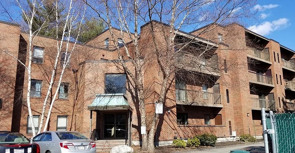 1st image of 123 Elm St APT C-4