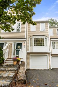 303 Greenwich Ct #303, Worcester, MA, 01609