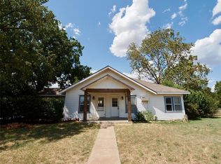 1317 Blewett St, Graham, TX 76450