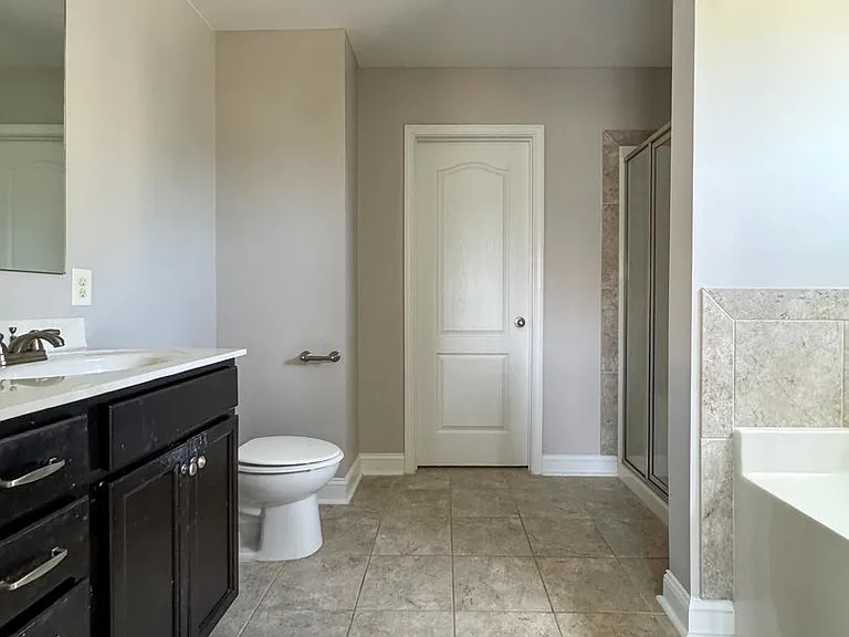 296 Sedgefield Dr — Photo 15
