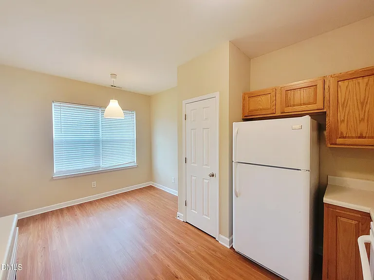 8327 Glenwood Springs Ct — Photo 9