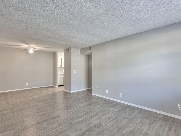 4646 Nolensville Pike — Photo 39