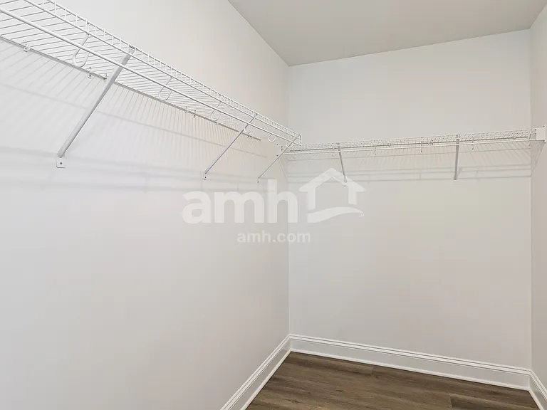 4044 Williams Road Ext — Photo 14