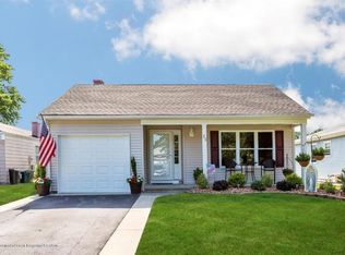 23 Santo Domingo Dr, Toms River, NJ 08757