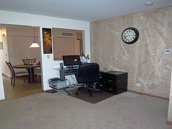 5th image of 25 Taft Ct Unit A