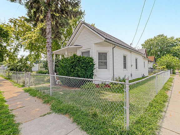 2nd image of 202 S 24th St