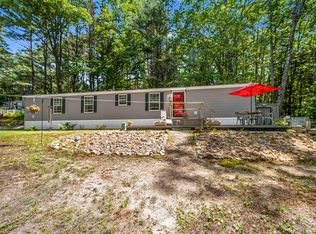 32 Juniper Dr, Tuftonboro, NH 03816