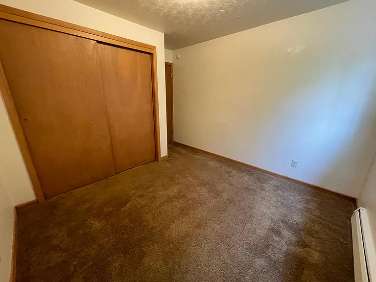 2517 N Garfield Ave — Photo 8