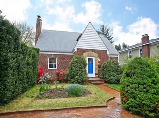 5941 18th St N, Arlington, VA 22205