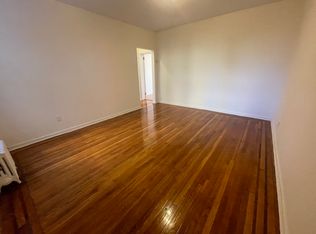 35-05 30th St #3G, Astoria, NY 11106
