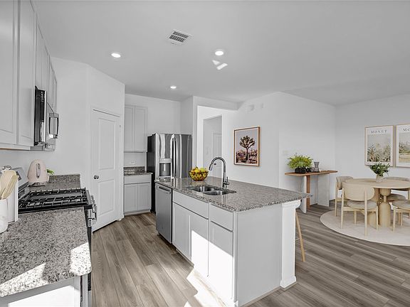 4th image of 26702 Plain Glee St