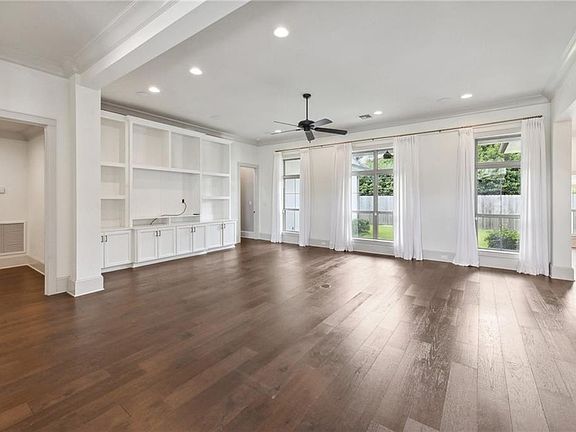 4th image of 116 Oaktree Dr