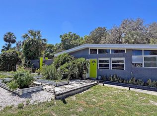 102 Siesta Ct, Deland, FL 32724