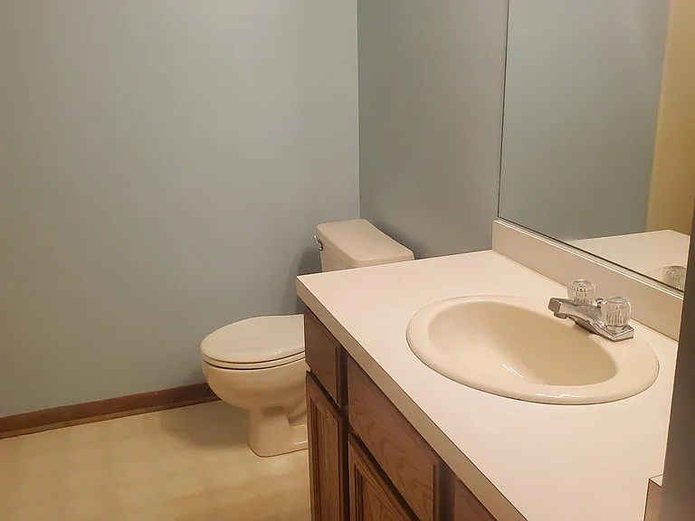 45 Madison Ct — Photo 13