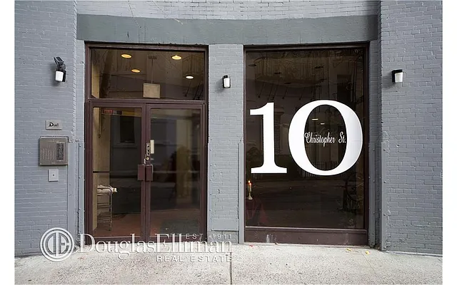 Rented by Douglas Elliman | media 27