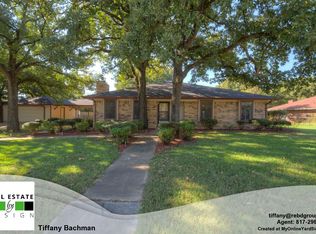 214 Pembrook St, Lake Dallas, TX 75065