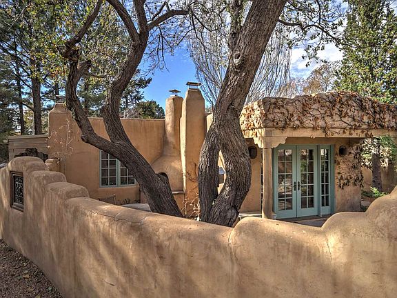 2nd image of 420 Sosaya Ln