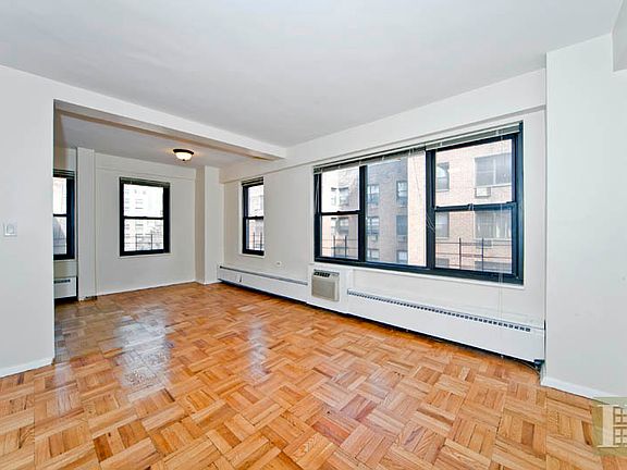5th image of 2 Tudor City Pl APT 10DS