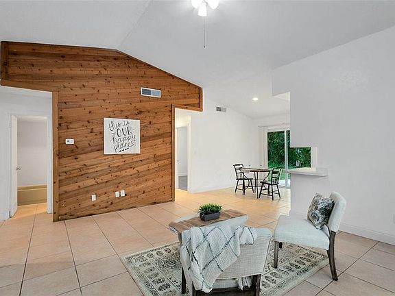 3rd image of 12142 Walden Woods Dr