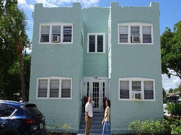 3rd image of 519 2nd Ave S APT 4
