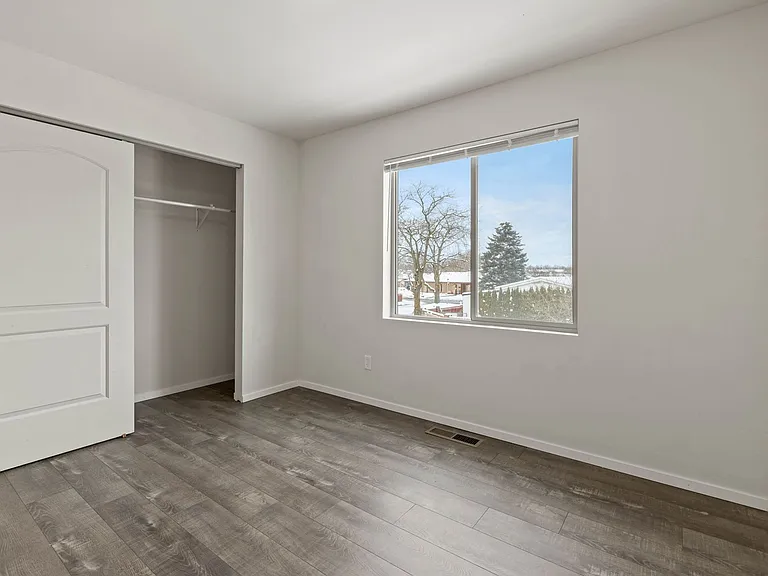 618 S Ivory St #1-8 — Photo 5