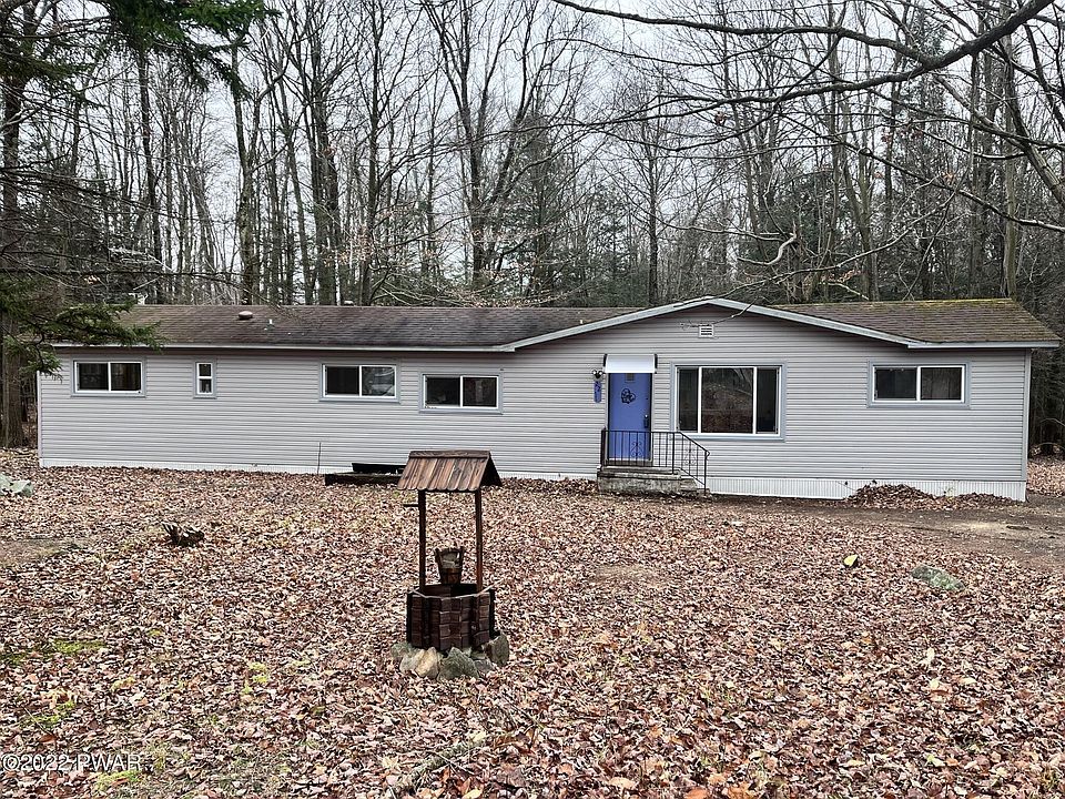 1st image of 22 Aspen Dr