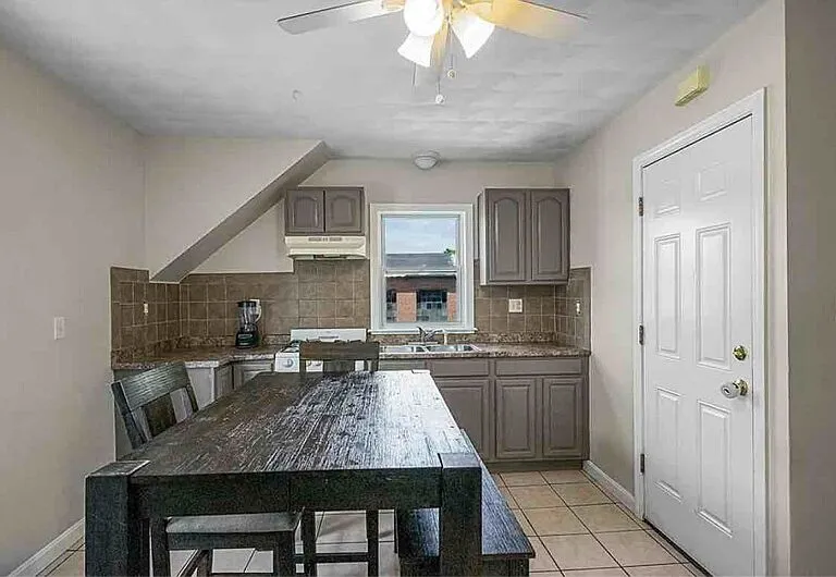 132 Columbine Ave #2 — Photo 9