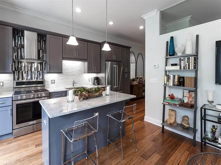Wells Place Apartments — Photo 3