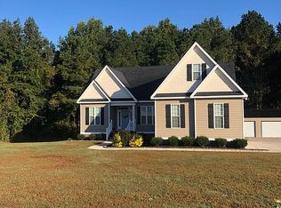 8700 Commercial Rd E, Elm City, NC 27822