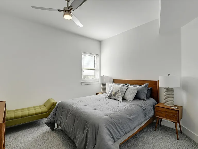 603 Davis St #1011 — Photo 20
