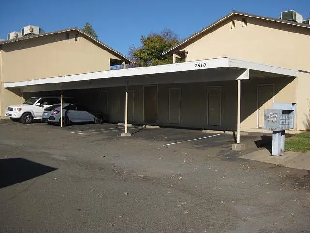 2510 Hartnell Ave #9 — Photo 10