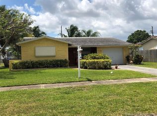 4516 Van Buren St, Hollywood, FL 33021