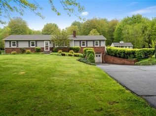 724 Greenfield Rd, Mercer, PA 16137