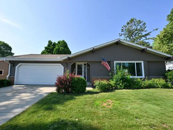 1605 Drexel BOULEVARD, South Milwaukee, WI 53172