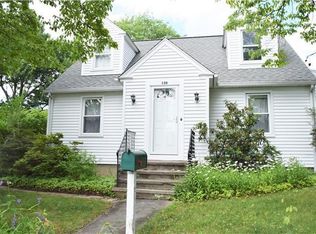 158 Glenridge Rd, Stratford, CT 06614