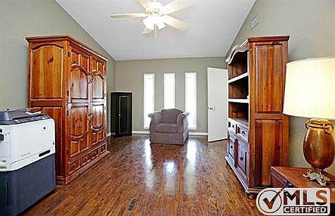 3rd image of 3900 Billings Ct