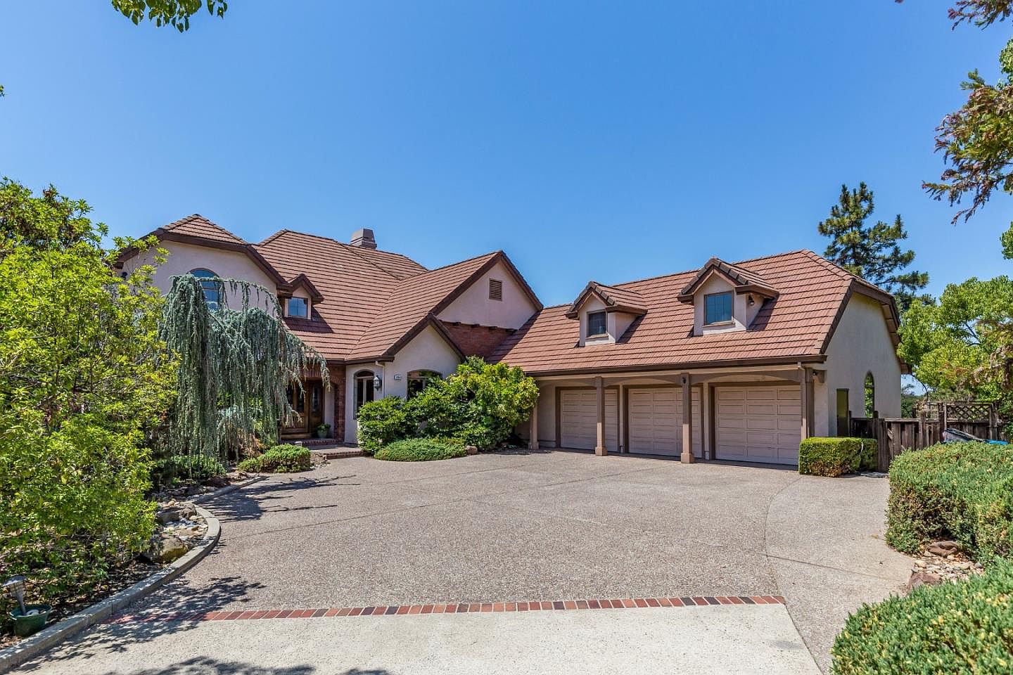 18640 Vista De Almaden, San Jose, CA 95120 | Zillow